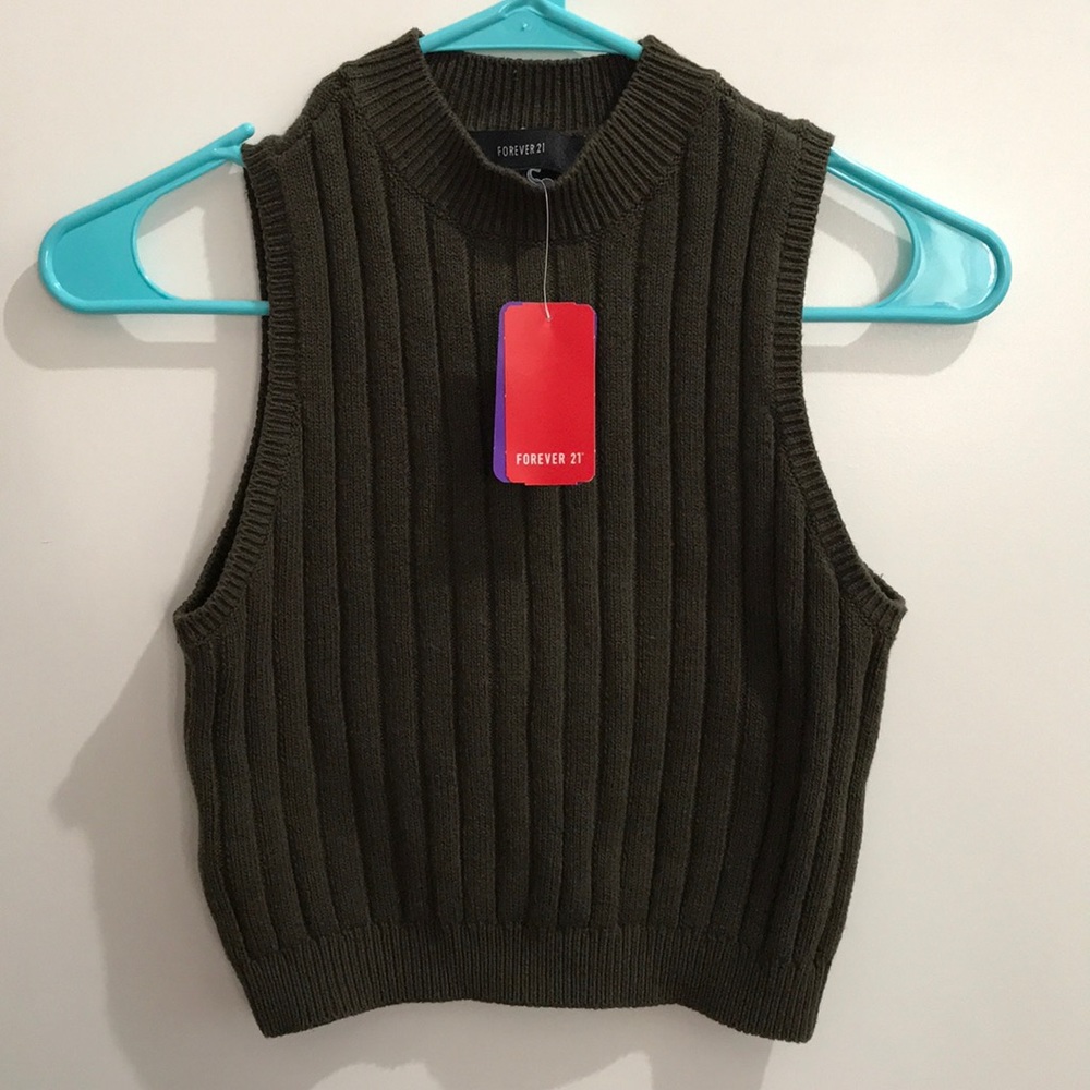 F21 Cropped Ribbed Tank